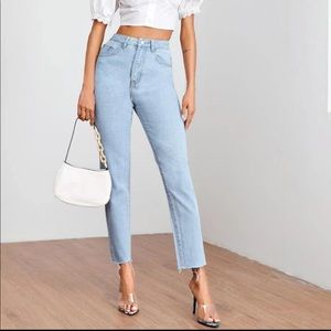 ❌SOLD❌ Shein High Waisted Raw Hem Carrot Jeans